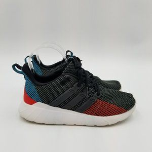 Adidas Questar Flow Sneakers